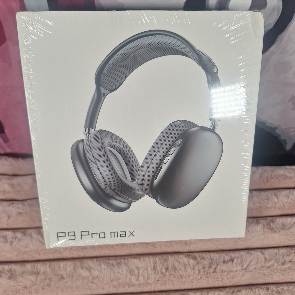 P9 Pro Max Wireless Headphones (GREEN)